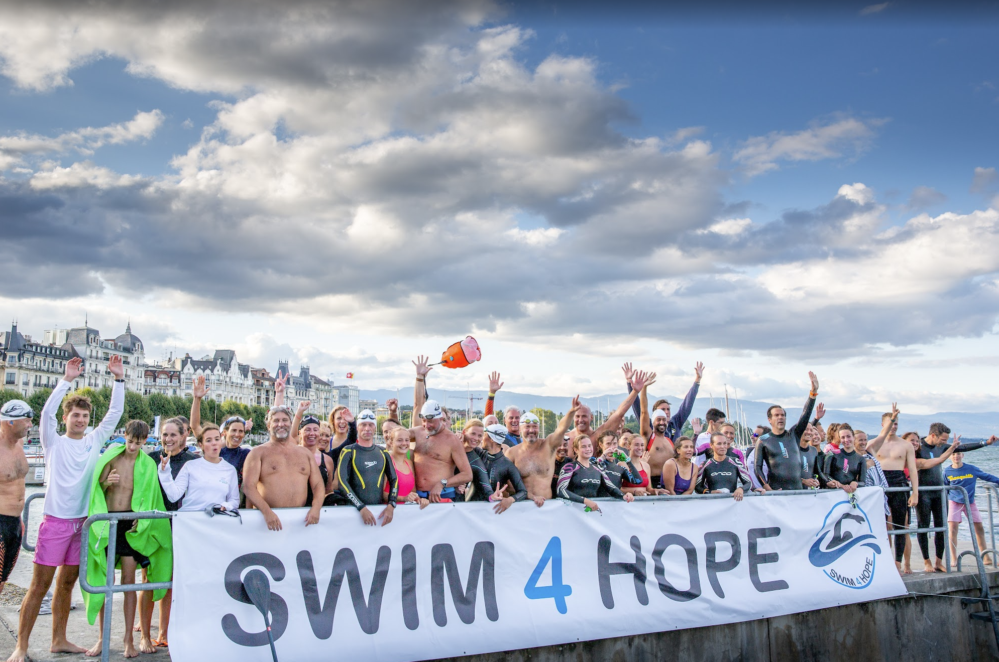 Together, let’s swim for hope!